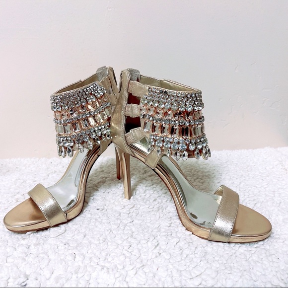 Beautiful Gianni Bini Gold Color Heels - Size 6.5M - Picture 4 of 6